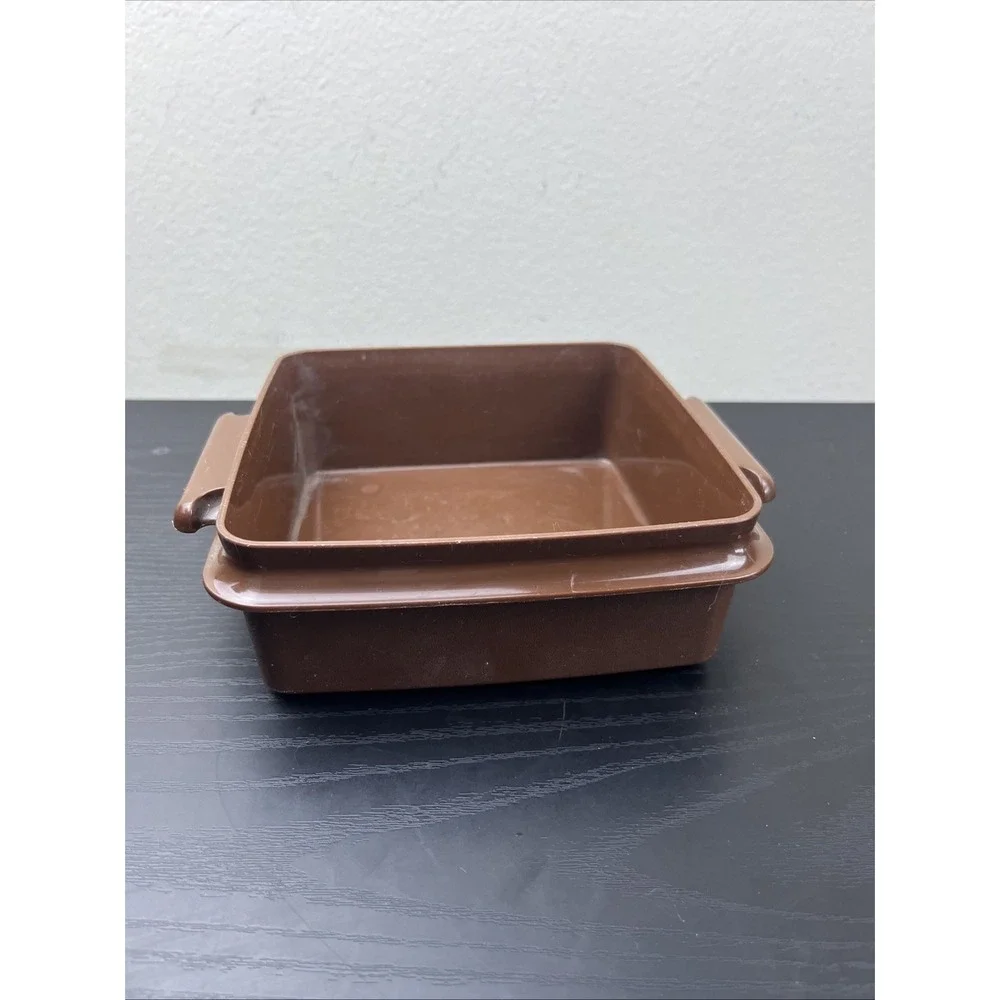 Vintage Tupperware Sandwich Keeper #1362 Brown Replacement Container NO LID